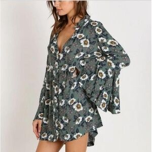 Free People Magic Mystery Tunic Dress Size S Green Moody Floral Boho Bell Sleeve